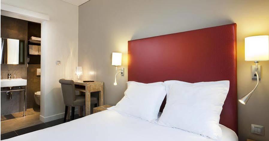 Hotel Douglas Puteaux Eksteriør bilde